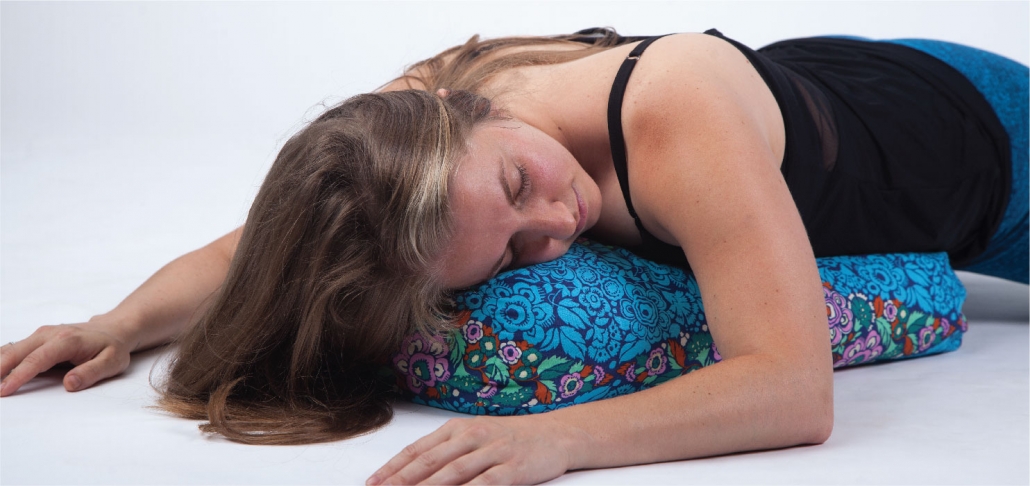 Yogic Sleep Pose: Steps & Benefits of Yoga Nidrasana | cult.fit